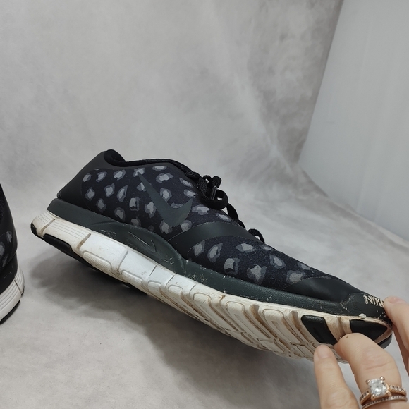 Nike Free 5.0 V4 NS PT Black Spot 695168-003 Women US 12 Running Sneaket - Picture 9 of 11